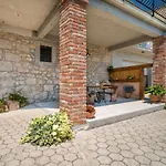 Apartment Evici By Interhome